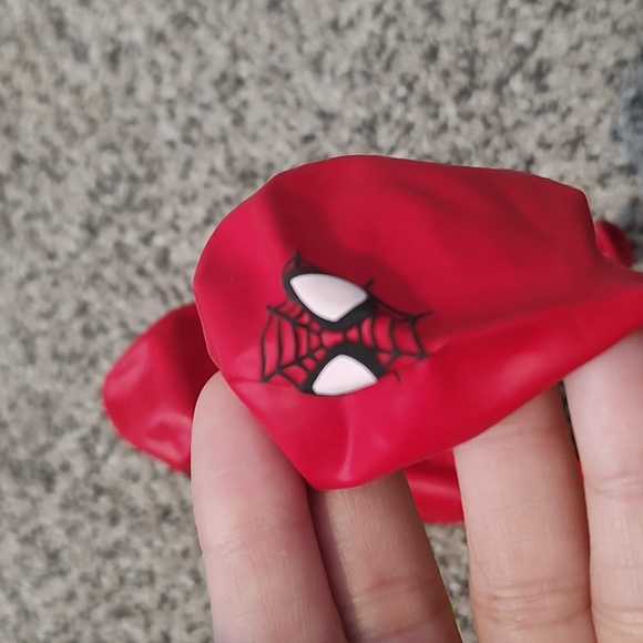 15 count MARVEL Latex Balloons - Picture 3 of 5